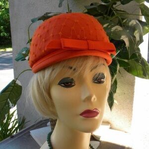 Vintage Henry Pollack, NY Netted/ Veiled Vintage Felted
Wool Hat